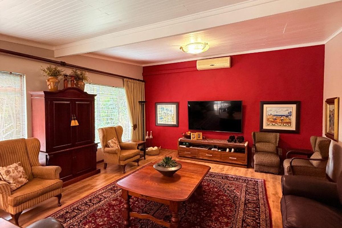 5 Bed House in Doringkruin for Sale - Photo 3