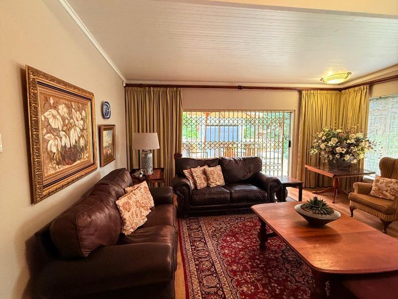 5 Bed House in Doringkruin for Sale - Photo 6