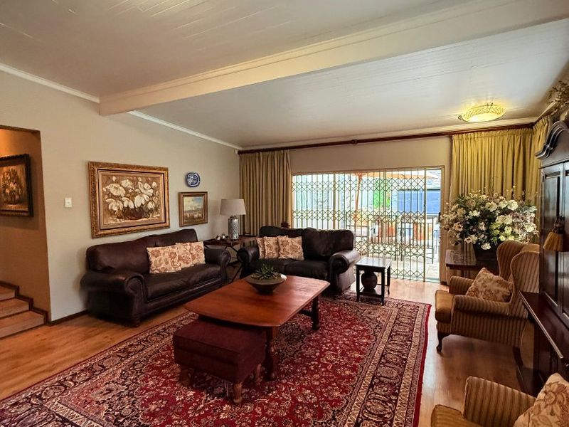 5 Bed House in Doringkruin for Sale - Photo 4