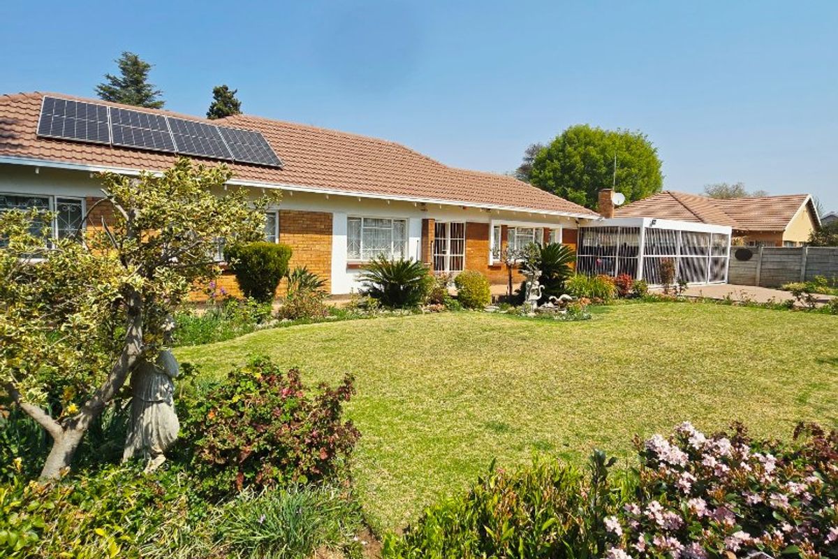 Move in ready!!! - Photo 3