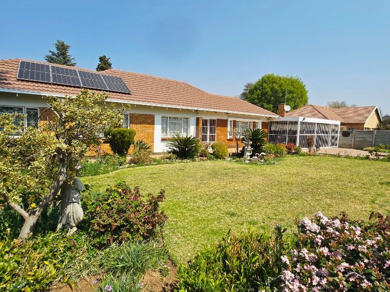 Move in ready!!! - Photo 3