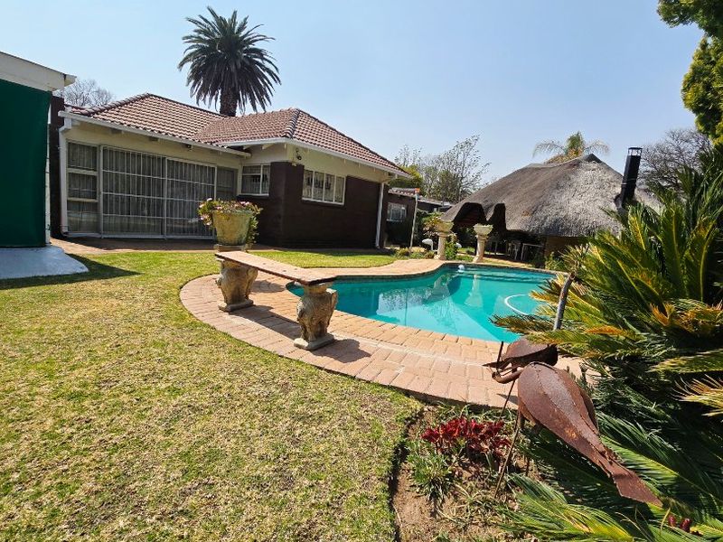 Move in ready!!! - Photo 2