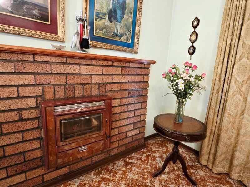 4 Bed House in Neserhof for Sale - Photo 5