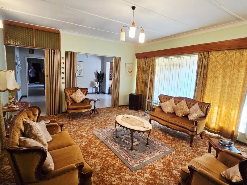 4 Bed House in Neserhof for Sale - Photo 6