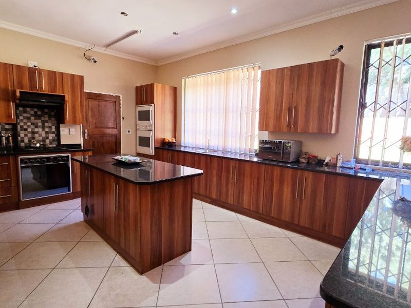 4 Bed Farm in Ottosdal Rural for Sale - Photo 8