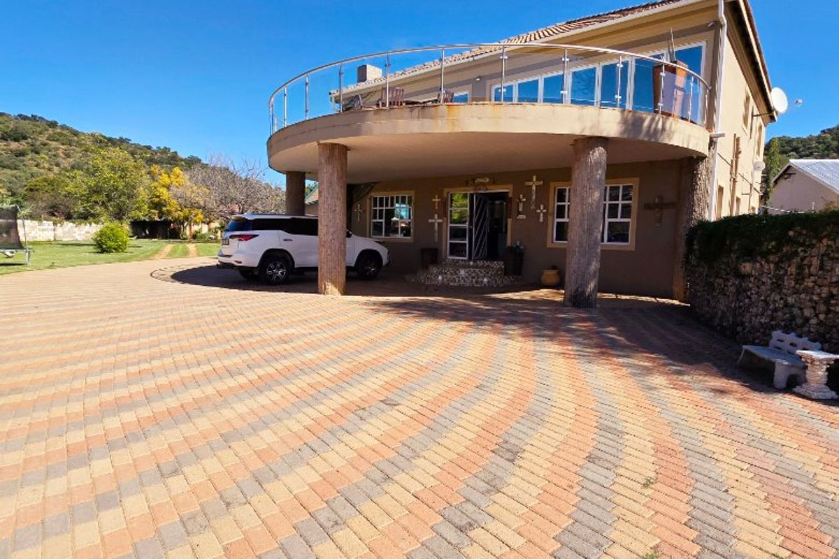 3 Bed Farm in Klerksdorp Central for Sale - Photo 3