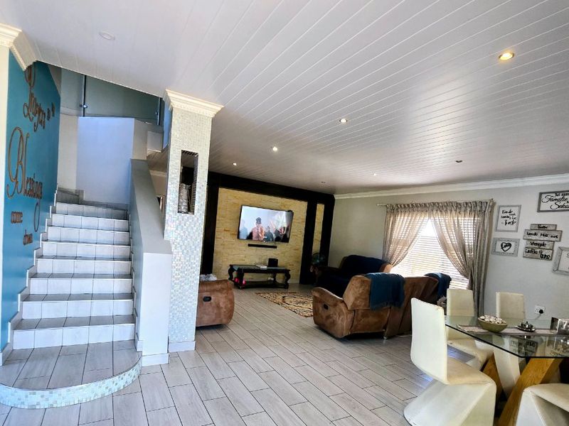 3 Bed Farm in Klerksdorp Central for Sale - Photo 5