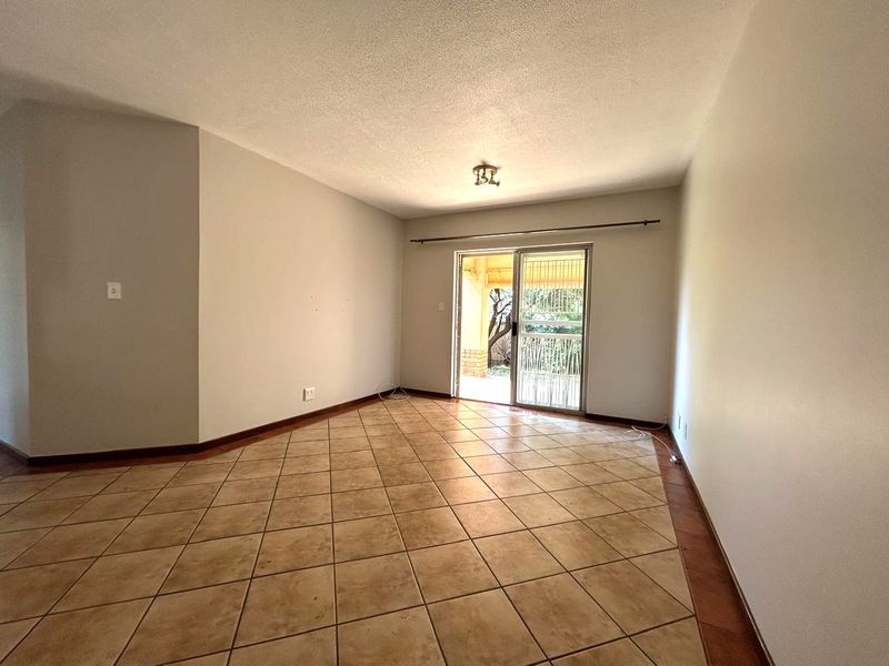 3 Bed 2 Bath Ground Floor for sale in Eco Park Estate - Photo 2
