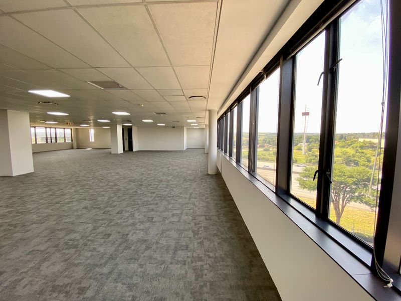 Modern Office Space Available in Wooodmead - Photo 9