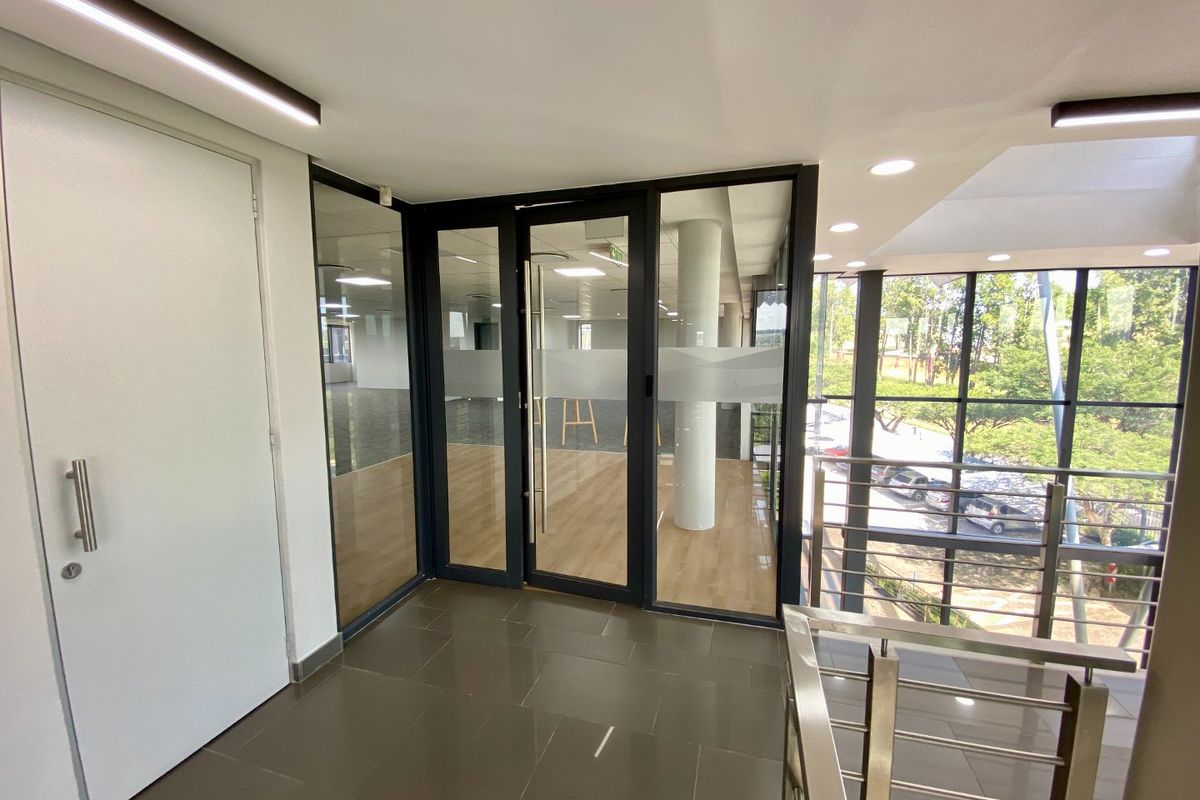 Modern Office Space Available in Wooodmead - Photo 5