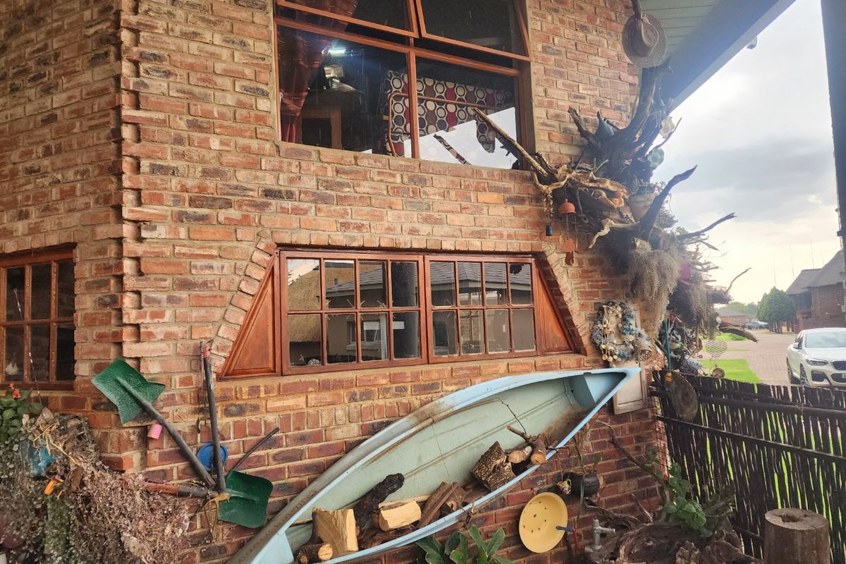 3 Level House in Orkney Vaal - Photo 4