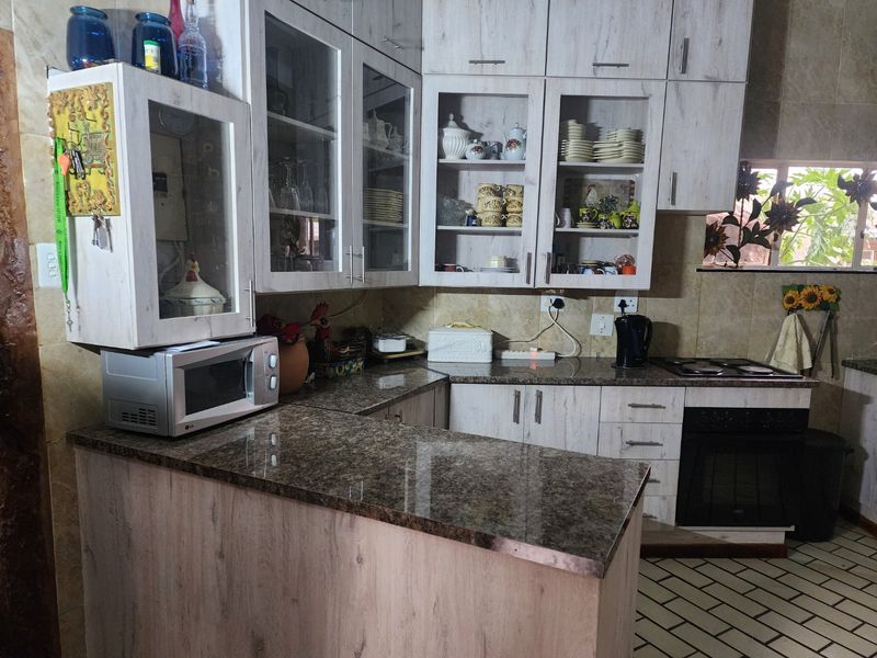 3 Level House in Orkney Vaal - Photo 10