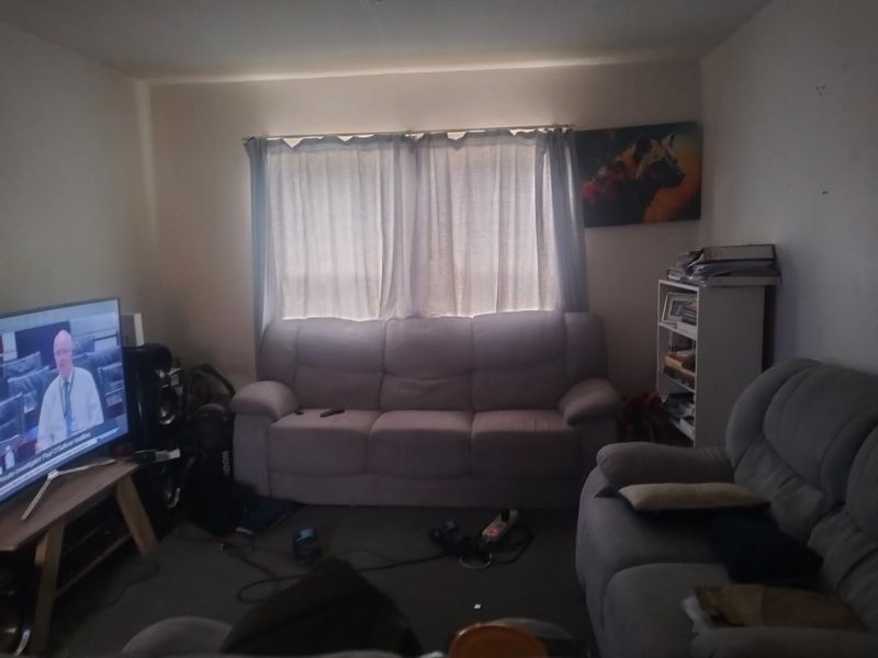 Ideal Accommodation for a Student or Young Couple - Photo 8