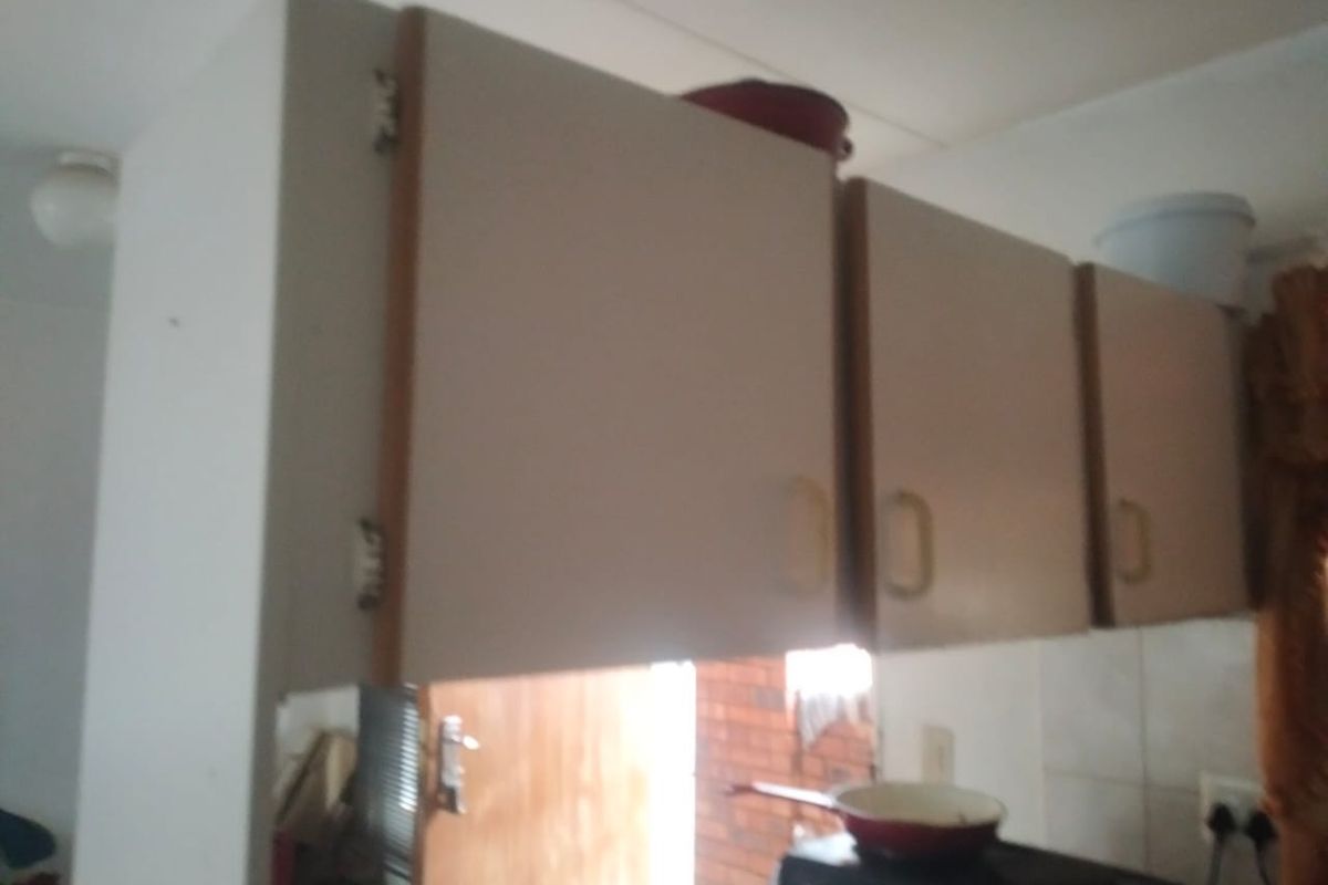 Ideal Accommodation for a Student or Young Couple - Photo 3