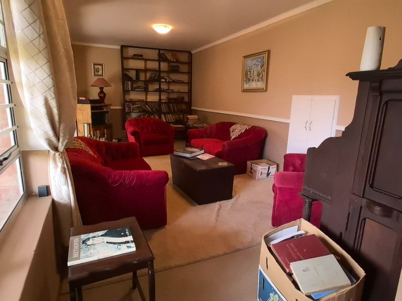 A rare opportunity to create something special in Wavecrest. - Photo 3