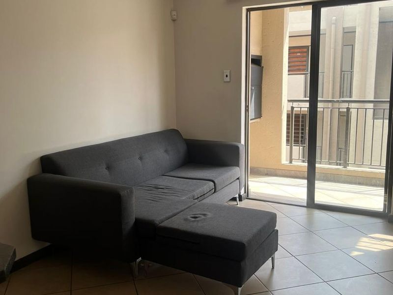 2 Bedroom Apartment For Sale in Hatfield - Photo 9