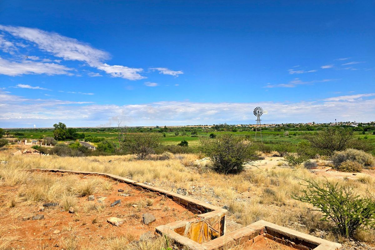 Vacant Agricultural Stand – Ideally Located with Scenic Views - Photo 3