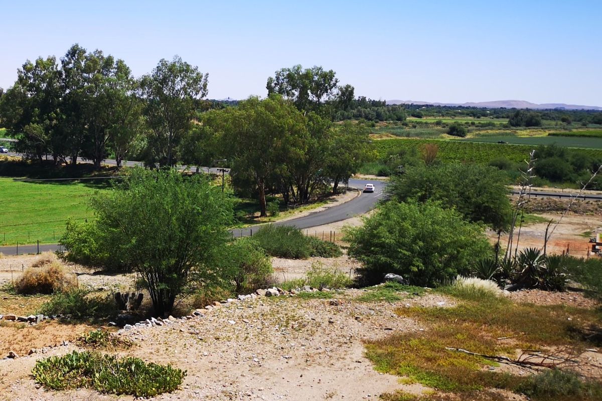 Vacant Agricultural Stand – Ideally Located with Scenic Views - Photo 2