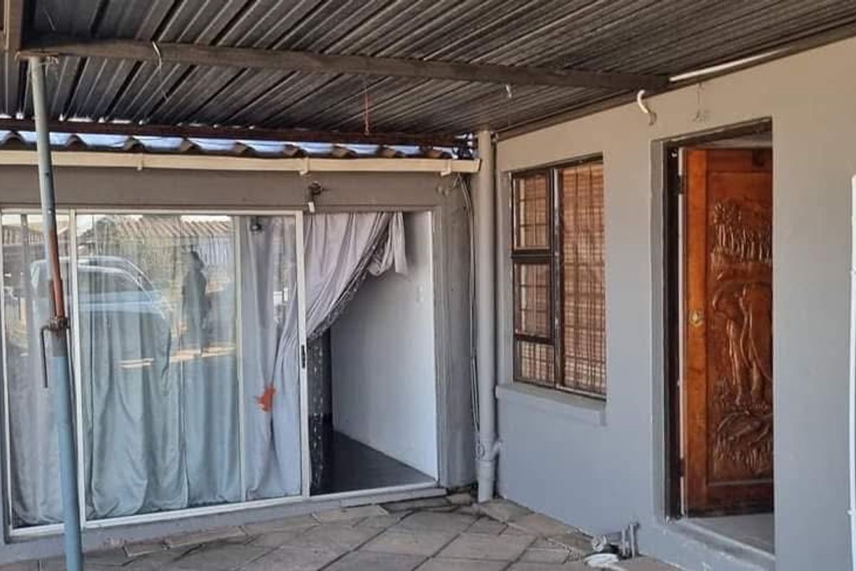 Serious Sellers!!!! - Photo 4