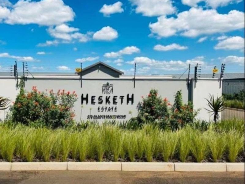 Modern living Meets Effortless Elegance!!! - Photo 3