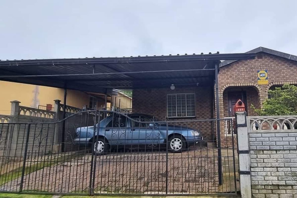 Overflowing with potential!!! - Photo 2