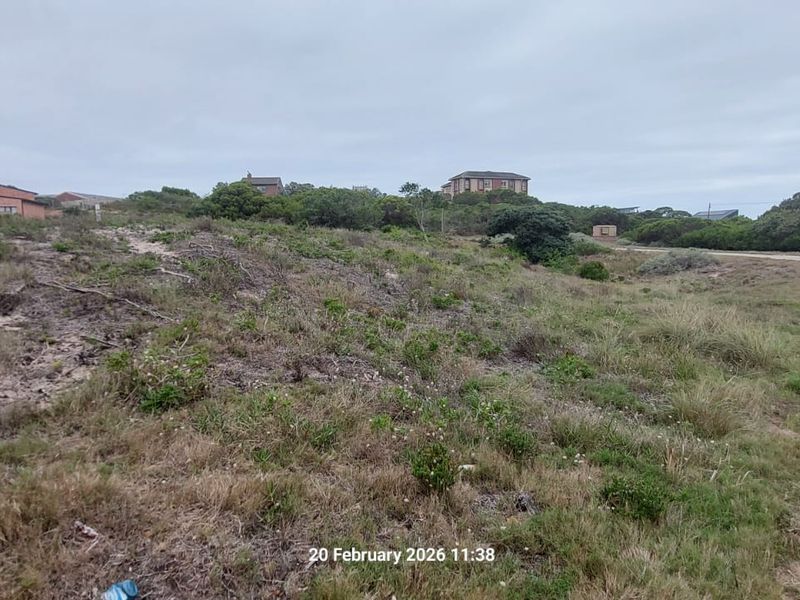 Exceptional Land For Sale in Paradise Beach  - Photo 4