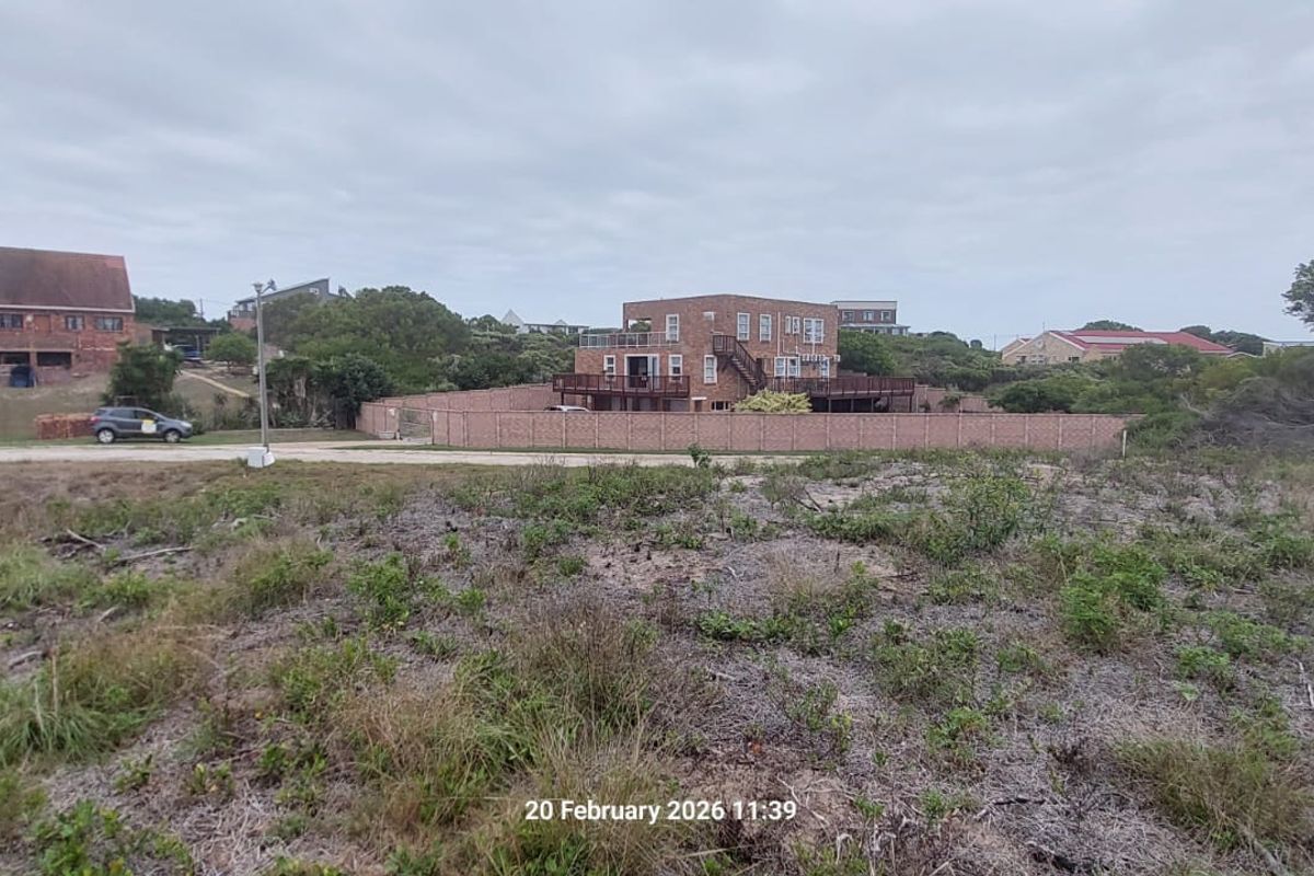 Exceptional Land For Sale in Paradise Beach  - Photo 2