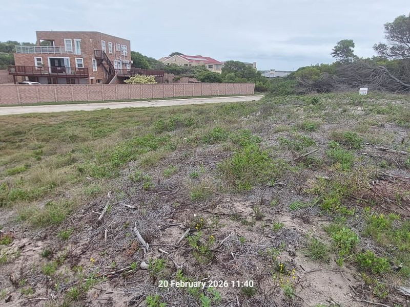 Exceptional Land For Sale in Paradise Beach  - Photo 3