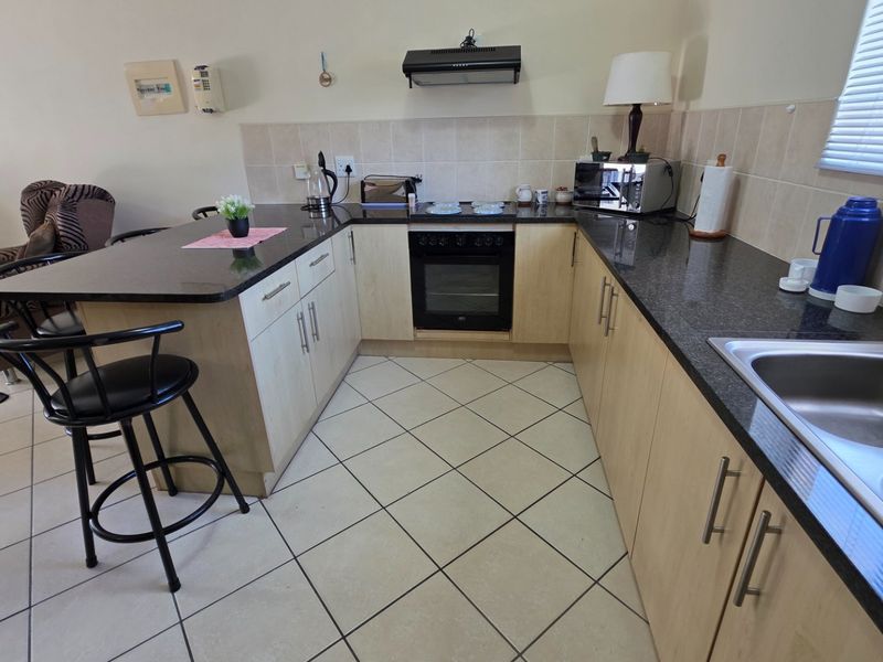 Beautiful Apartment... Ground Floor... Corner Unit... Close to Hartenbos Beach !!! - Photo 9