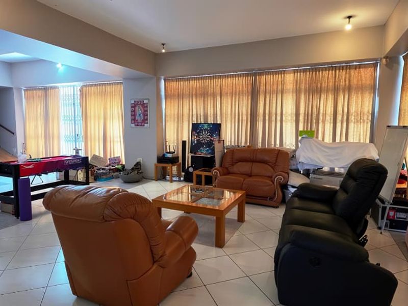 Discover Your Family's Forever Home in this Spacious 4-Bedroom Home with Poolside Joy, Spa Bath and Future Extension Potential - Photo 7