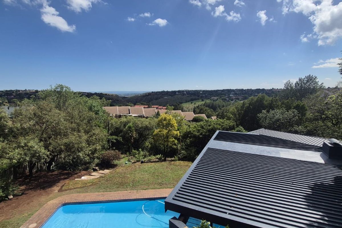 Prime Property on a Massive 4 000 m2 Stand - Residential and Business Opportunity  - Photo 4