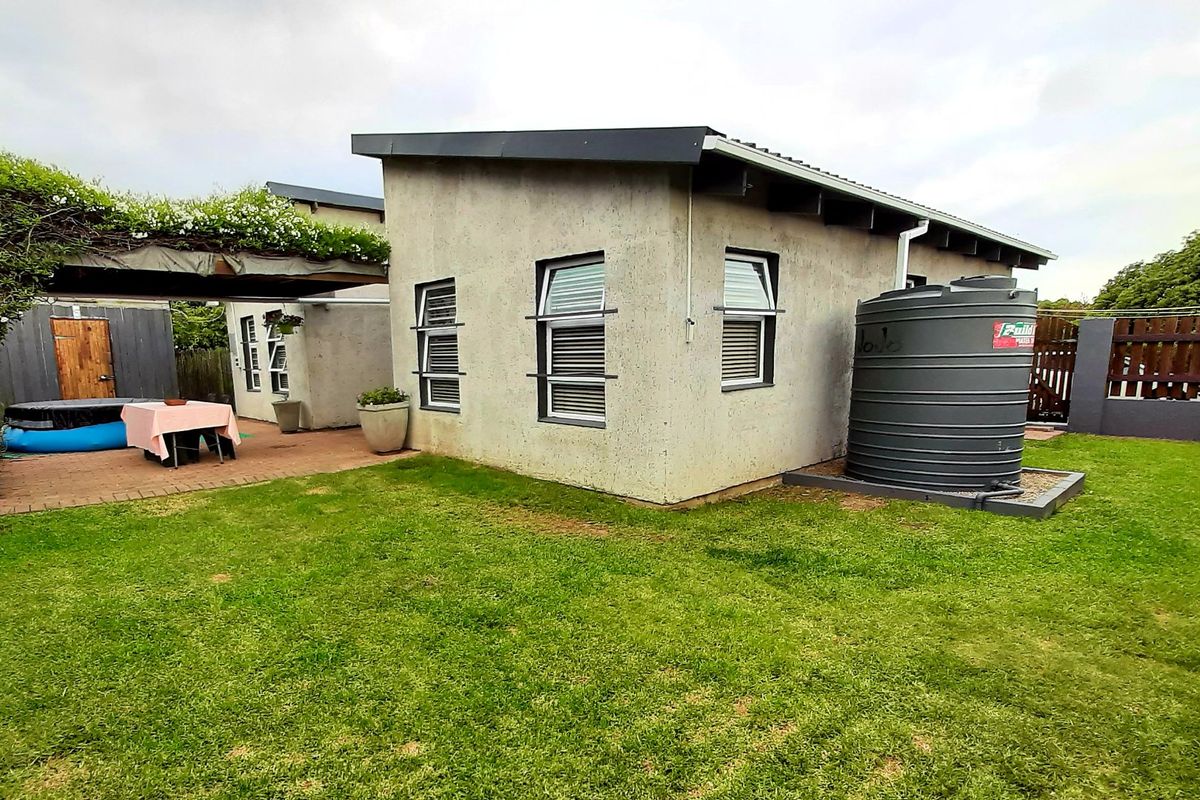 Neat as a pin gem in Blanco - Photo 3