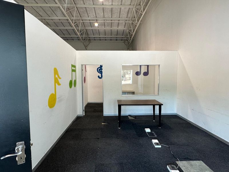 Office Available in Sandton Central – 150 Rivonia, Sandton  - Photo 9