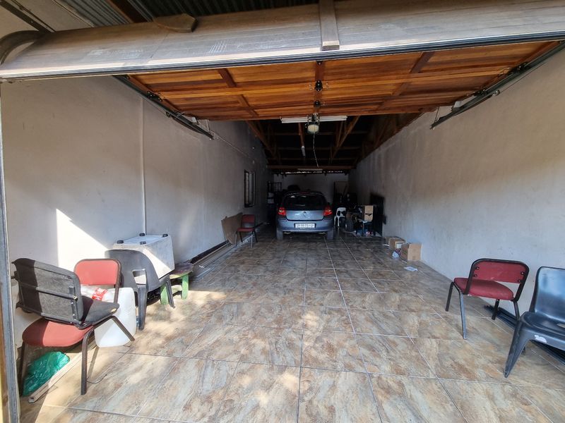 Investment Property: 11 Fully Occupied Rental Rooms Generating ±R12,000 rental Income - Photo 6