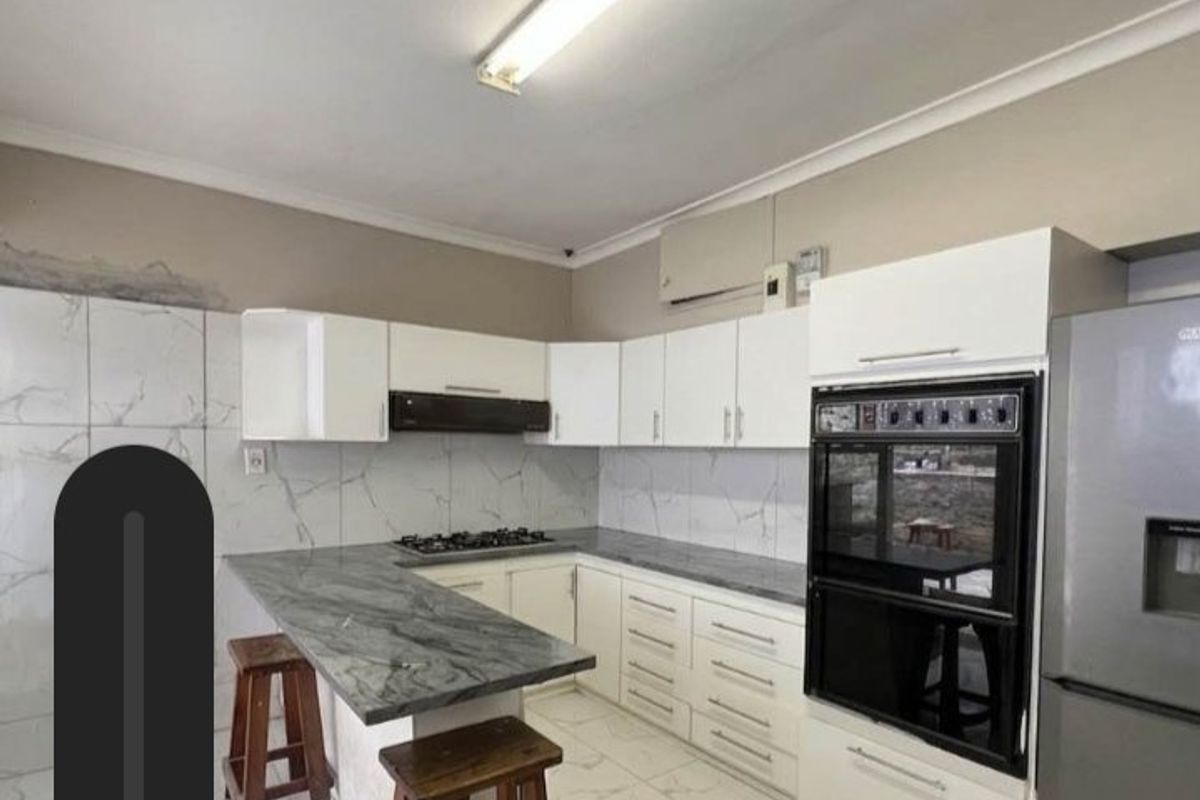 A family unit - Westville - Photo 2