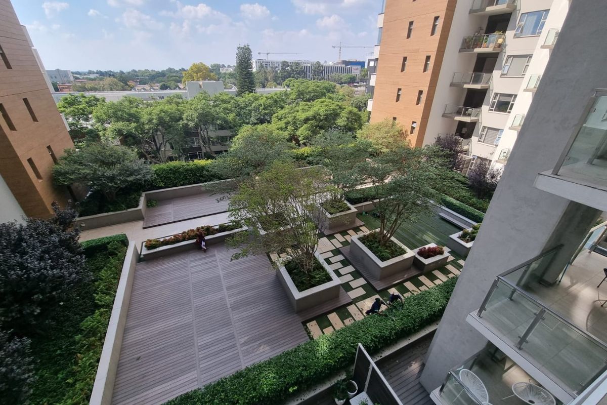 2 Bedroom Apartment To Rent  - Photo 3