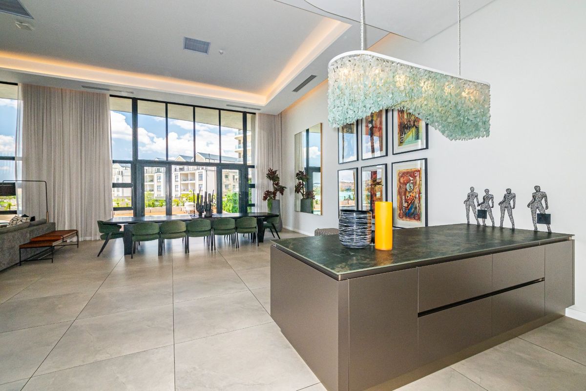 Exclusive Signature 6-Bedroom Villa with Lagoon Views - Photo 3