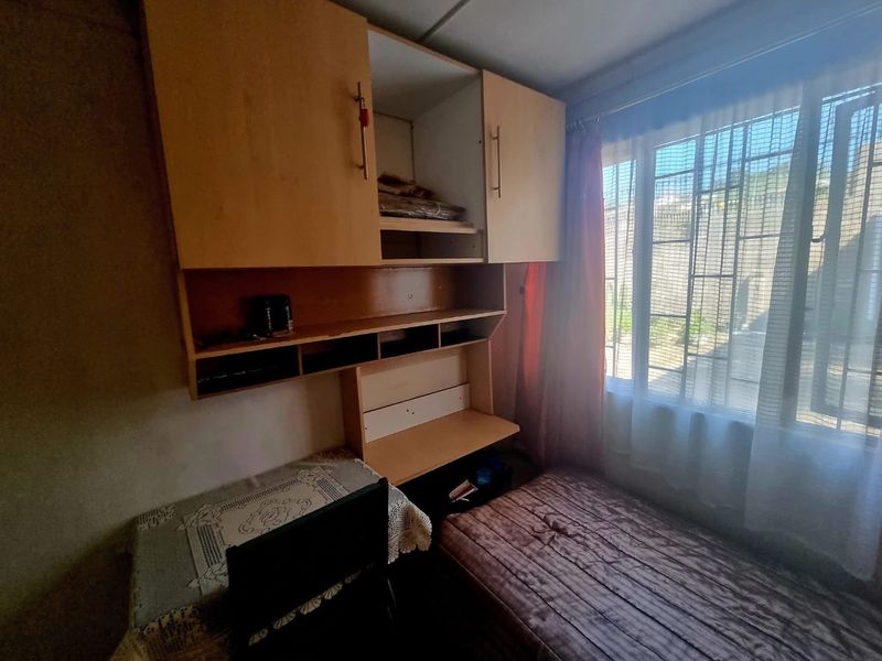 Charming and Well Maintained - Move in Ready... - Photo 10