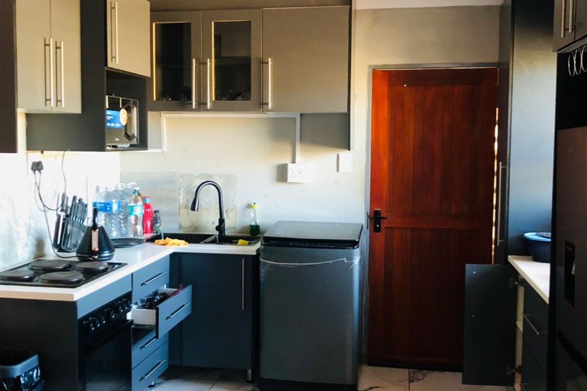 3 Bedroom House for Sale in Lufhereng - Photo 3