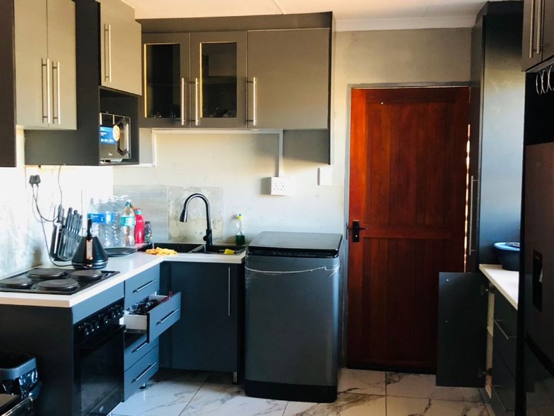 3 Bedroom House for Sale in Lufhereng - Photo 3