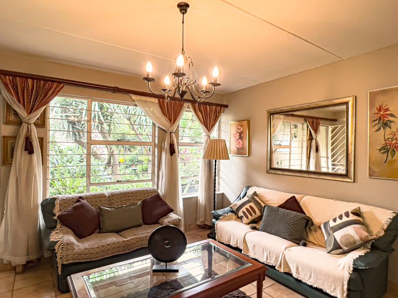 2 Bedroom Garden Unit For Sale in Bedford Gardens  - Photo 9