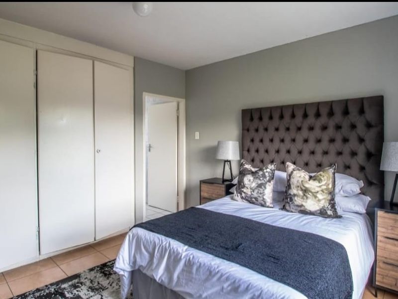 All costs included Spacious 3-Bedroom Apartment for Sale – The Waterfront, Primrose - Photo 4