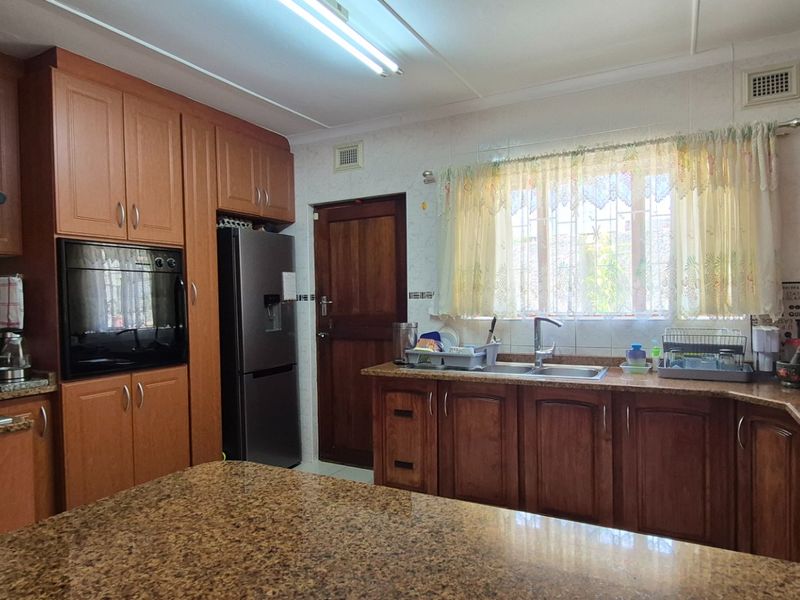 Family Retreat  - Photo 4