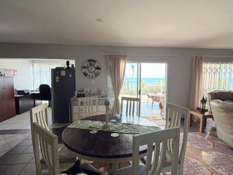 Elevated Family Home with Sweeping Ocean Views in Ramsgate - Photo 10