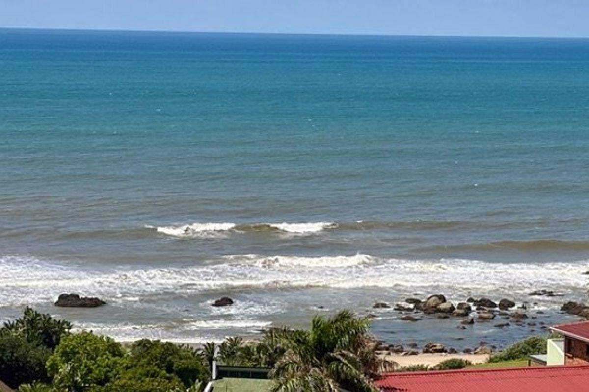 Elevated Family Home with Sweeping Ocean Views in Ramsgate - Photo 2