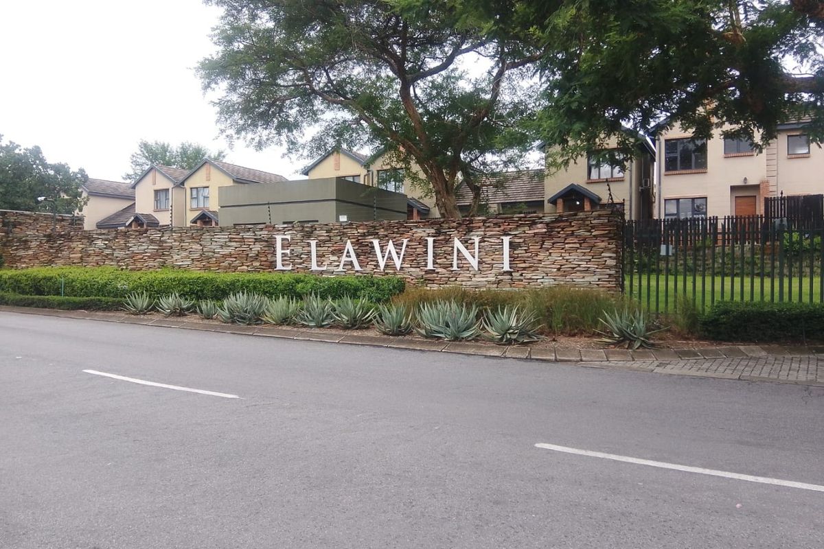 Modern 3-Bedroom Home with Double Garage in ELawini Life Estate - Photo 5