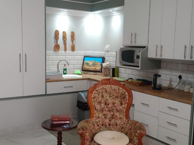 Luxury Coastal Living with Ocean Views in Secure Monte Christo Estate - Photo 5