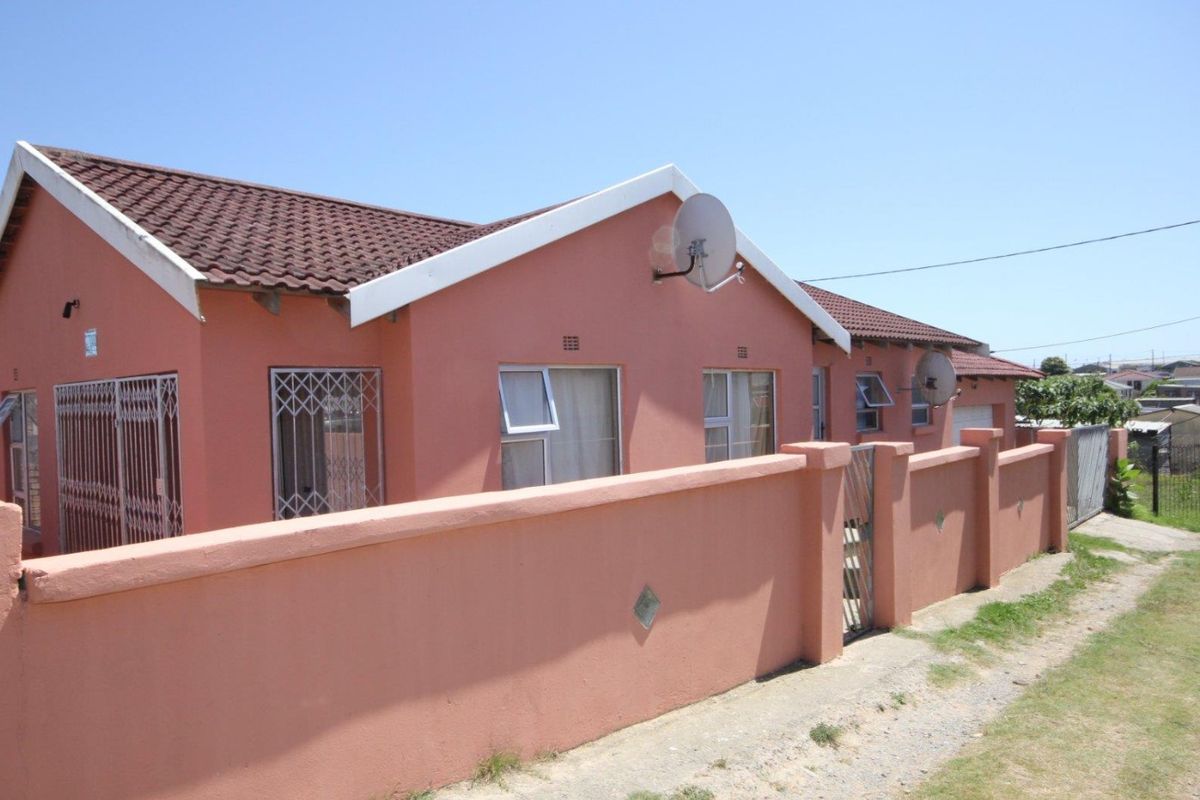 3 Bed House in Scenery Park for Sale - Photo 2