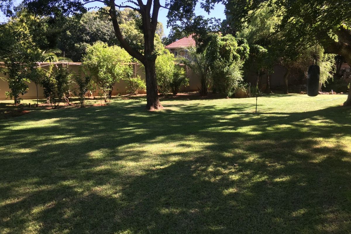5 Bedroom house for sale in Stilfontein. - Photo 3