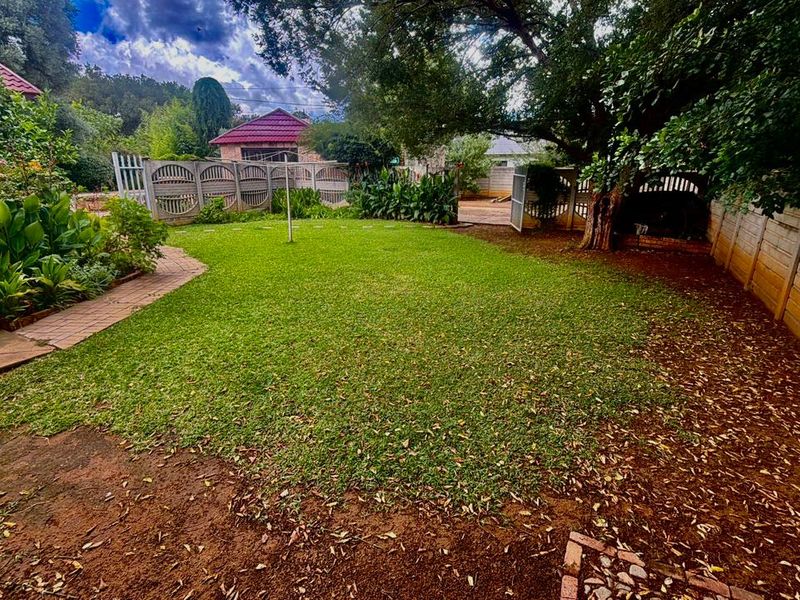 Beautiful 3-Bedroom Family Home - Photo 3